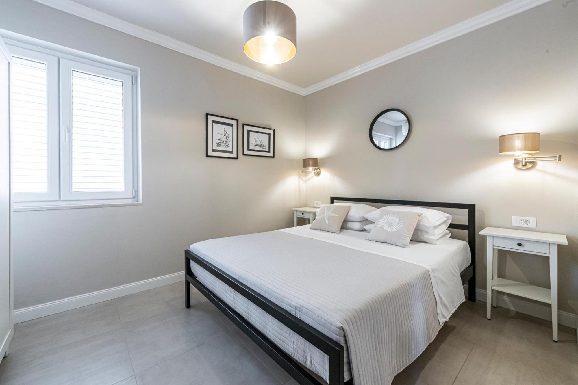 Apartament Hillside *